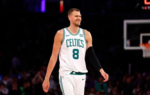 Celtics center Kristaps Porzingis (8) during the first half against the New York Knicks