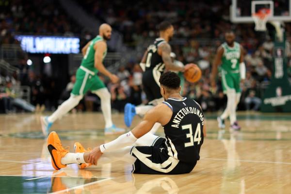 Antetokounmpo went down grabbing his calf/achilles signaling alarm bells across the NBA. 