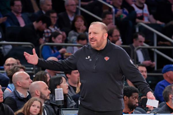 Tom Thibodeau's Knicks probably aren't champio<em></em>nship co<em></em>ntenders after the Julius Randle news.