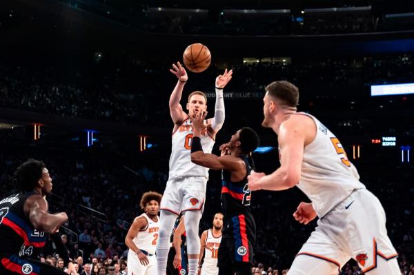 Do<em></em>nte DiVincenzo set a Knicks single-game record with 11 3-pointers.