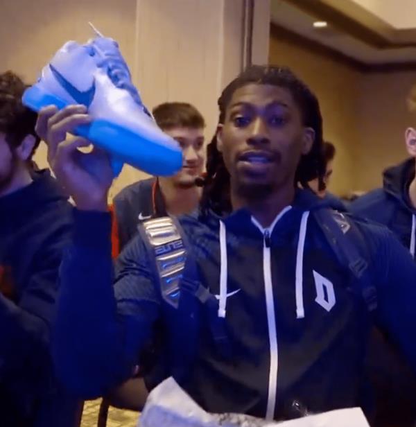 Duquesne basketball were gifted with Nike LeBron 21s for the NCAA Tournament. 