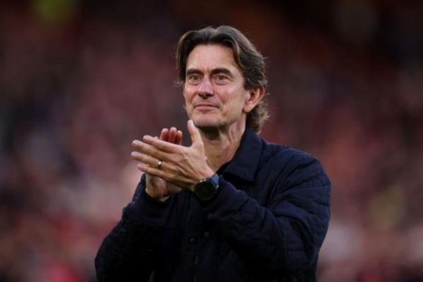 Thomas Frank, Manager of Brentford, applauds the fans at the end of the Premier League match between Brentford FC and Ipswich Town FC